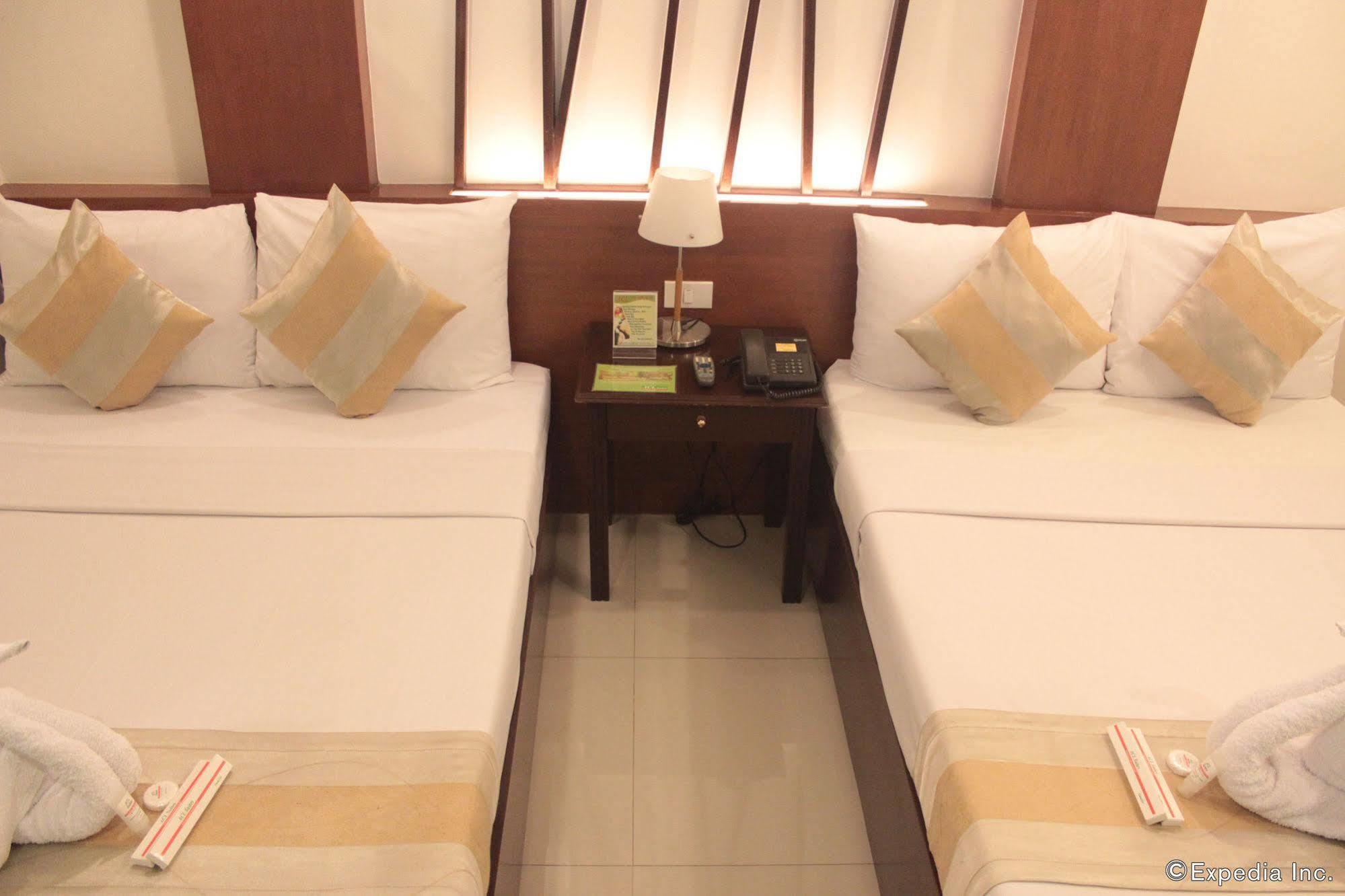 Acl Suites Quezon City Exterior photo